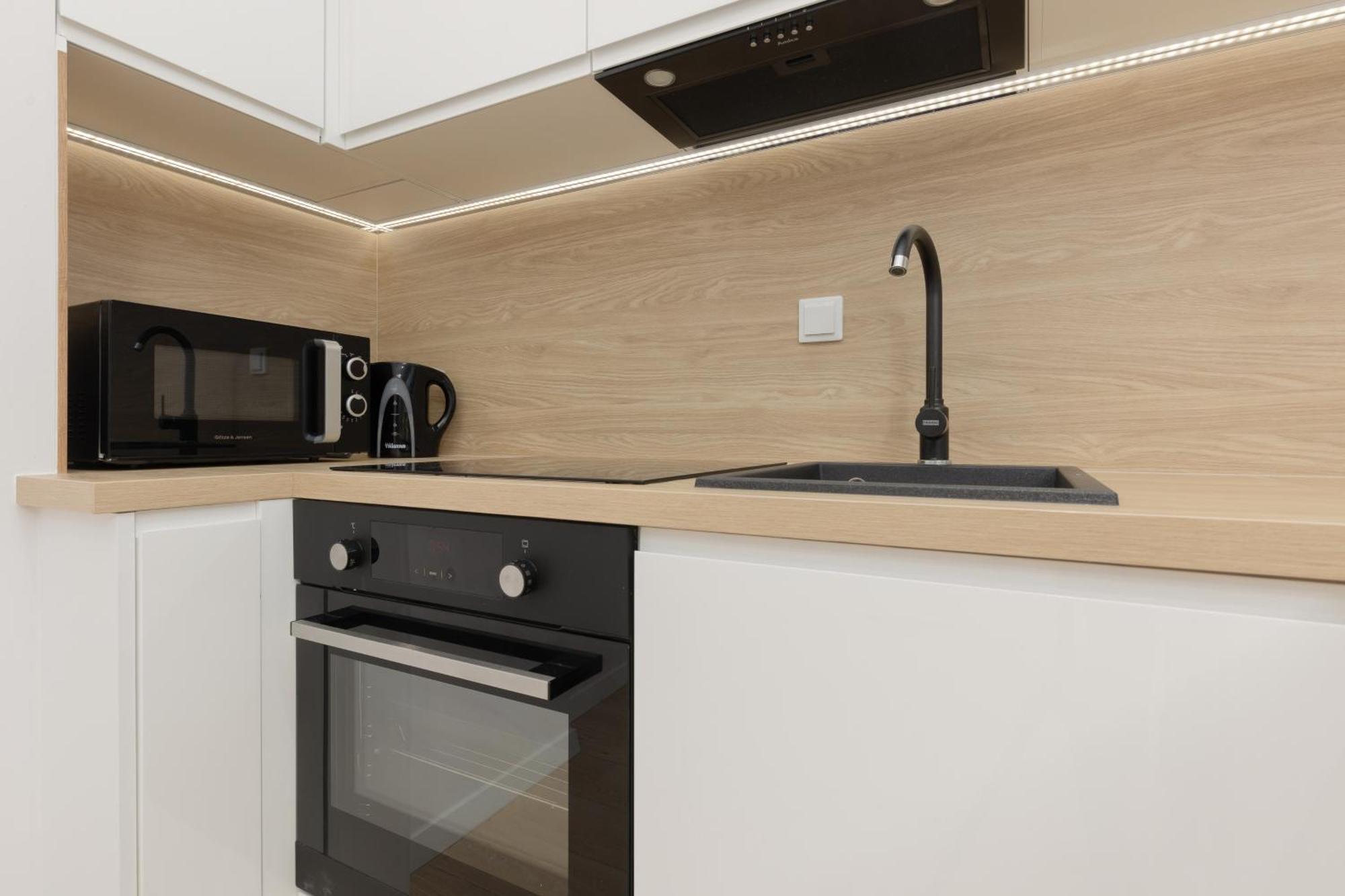 Modern Apartment With Balcony Near Aleje Jerozolimskie By Noclegi Renters Warschau Exterior foto