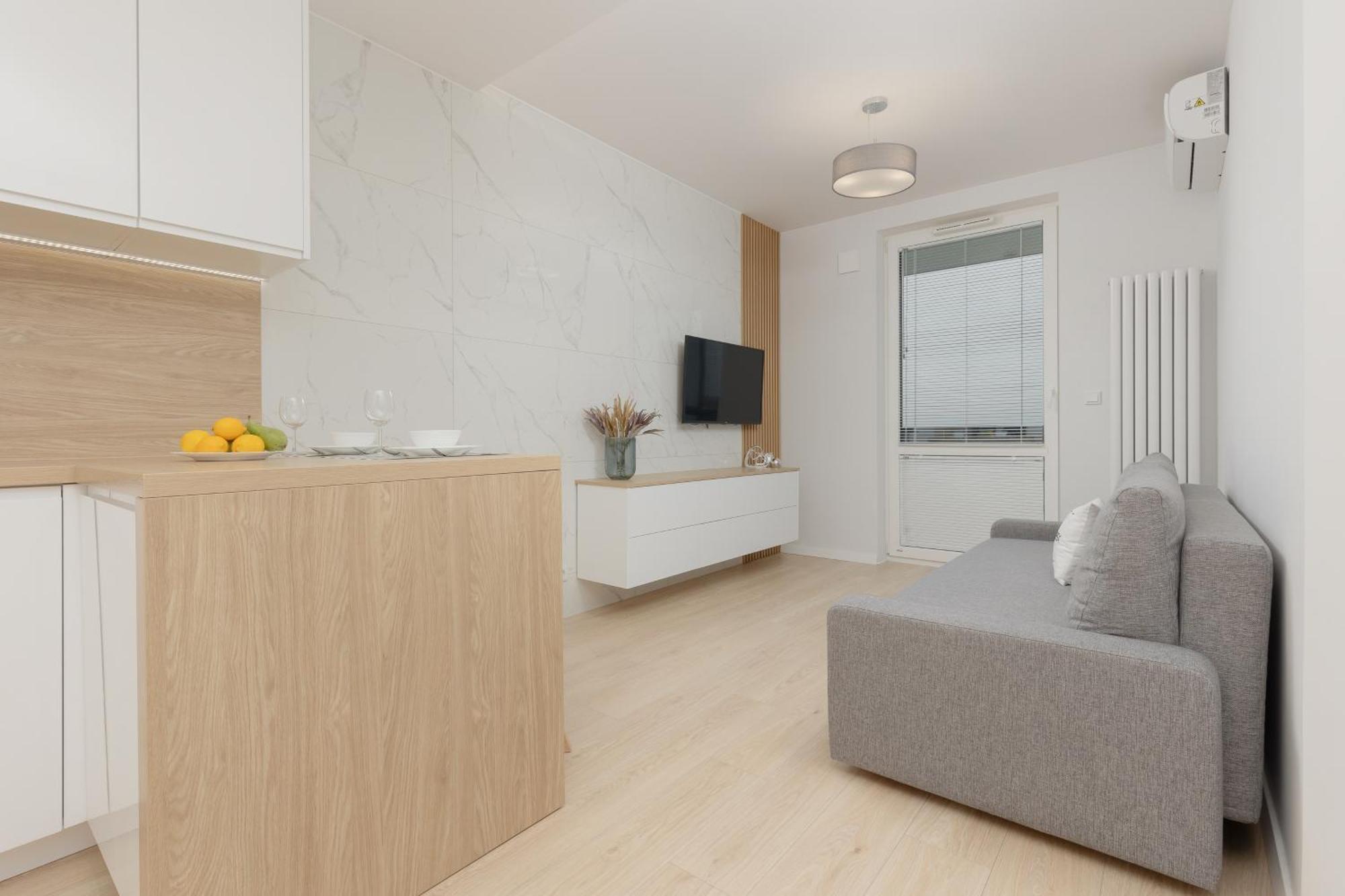 Modern Apartment With Balcony Near Aleje Jerozolimskie By Noclegi Renters Warschau Exterior foto