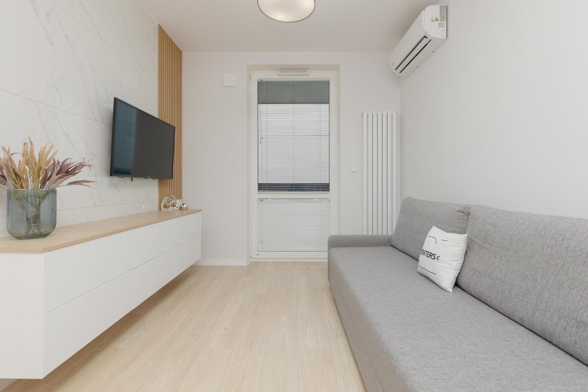 Modern Apartment With Balcony Near Aleje Jerozolimskie By Noclegi Renters Warschau Exterior foto